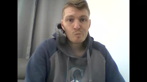 gmonay1331 online show from January 25, 2025, 7:49 pm