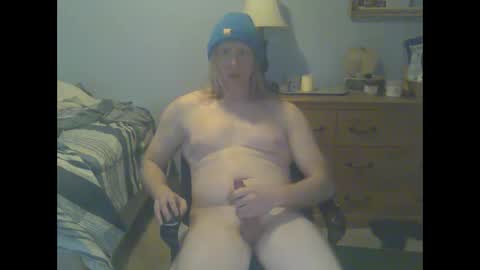 Snapshot of gnger31foru chatting on December 2, 2024, 3:58 pm Steven Meadow online show from December 2, 2024, 3:58 pm