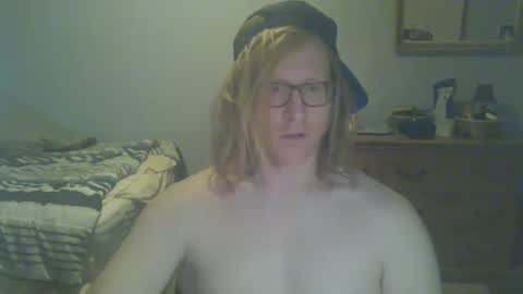 Snapshot of gnger31foru chatting on December 17, 2024, 12:00 pm Steven Meadow online show from December 17, 2024, 12:00 pm