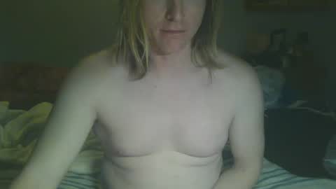 Snapshot of gnger31foru chatting on January 5, 2025, 1:45 am Steven Meadow online show from January 5, 2025, 1:45 am