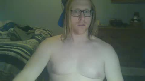 Snapshot of gnger31foru chatting on January 16, 2025, 1:58 am Steven Meadow online show from January 16, 2025, 1:58 am