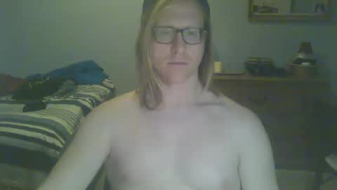 Snapshot of gnger31foru chatting on January 20, 2025, 2:43 am Steven Meadow online show from January 20, 2025, 2:43 am