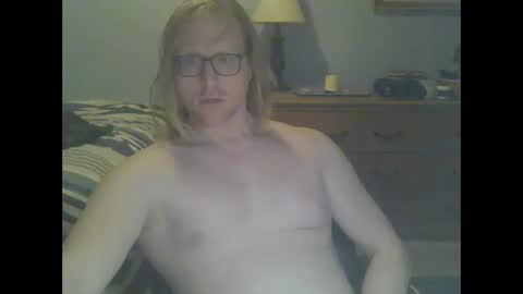 Snapshot of gnger31foru chatting on January 26, 2025, 2:35 am Steven Meadow online show from January 26, 2025, 2:35 am