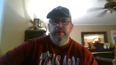 Snapshot of gobey33 chatting on October 6, 2025, 12:08 am IDKIDCIDGAF online show from October 6, 2025, 12:08 am