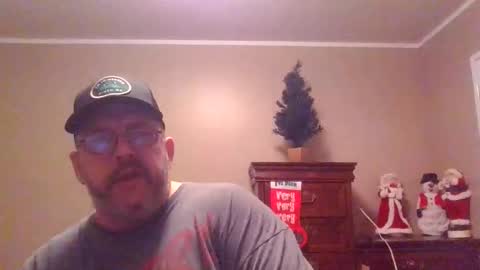 IDKIDCIDGAF online show from December 4, 2025, 1:26 am