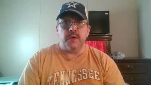 IDKIDCIDGAF online show from April 7, 2026, 5:02 pm