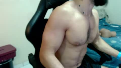 god hunkules online show from April 17, 2026, 7:06 pm