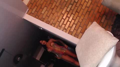 daniela online show from February 17, 2025, 3:47 am