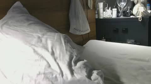 Rose online show from December 20, 2025, 7:21 pm