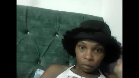 BRENDA Hello love help me please Independent model  online show from March 26, 2026, 2:28 am