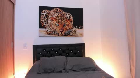 goddess_eli77 online show from November 15, 2025, 2:31 am