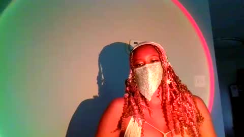 Snapshot of goddess_floret chatting on April 29, 2026, 10:49 pm Goddess Floret online show from April 29, 2026, 10:49 pm