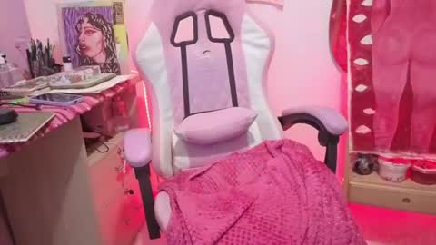 vee online show from July 15, 2026, 1:11 am