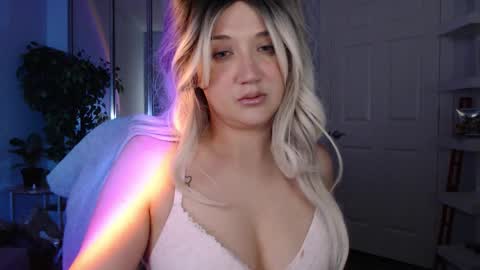 Goddess Emmy online show from March 21, 2026, 5:01 am