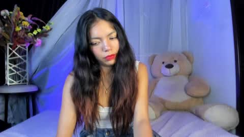 Snapshot of goddessjulieta chatting on January 10, 2025, 1:21 am Julieta online show from January 10, 2025, 1:21 am