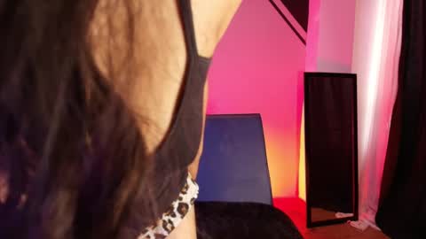 Snapshot of goddessjulieta chatting on September 15, 2025, 7:25 pm Julieta online show from September 15, 2025, 7:25 pm