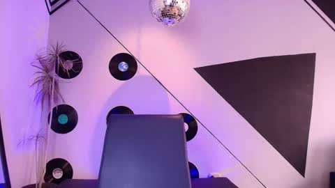 Julieta online show from March 5, 2026, 6:48 pm