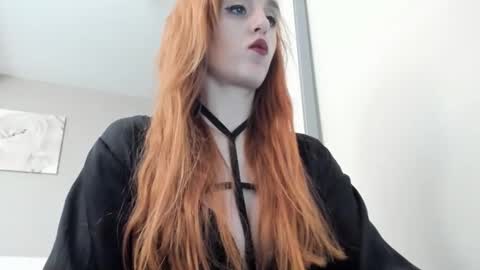Snapshot of goddesskasyia chatting on January 7, 2025, 5:09 pm GoddessKasyia online show from January 7, 2025, 5:09 pm