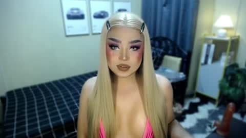 Snapshot of goddessnatalieheart chatting on June 29, 2026, 1:55 pm NATALIE HEART online show from June 29, 2026, 1:55 pm