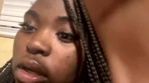 goddessnyia online show from January 13, 2025, 5:44 am