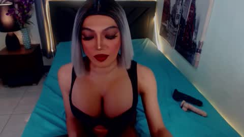 Snapshot of goddessselfsucker chatting on February 5, 2026, 6:18 am Lucy Pearl online show from February 5, 2026, 6:18 am