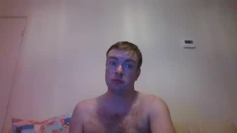 Snapshot of gogo12104 chatting on January 7, 2025, 7:28 pm jme online show from January 7, 2025, 7:28 pm