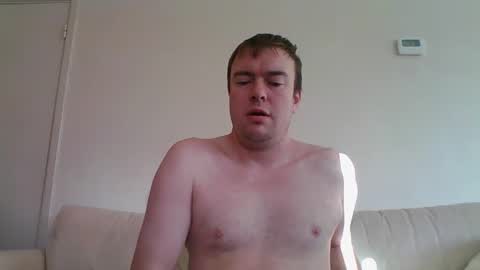 Snapshot of gogo12104 chatting on December 20, 2025, 12:45 pm jme online show from December 20, 2025, 12:45 pm