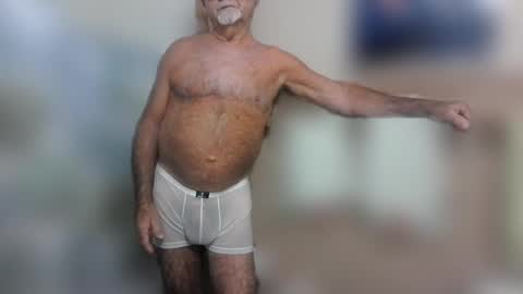 Snapshot of gojo885 chatting on June 25, 2026, 11:26 am gojo885 online show from June 25, 2026, 11:26 am