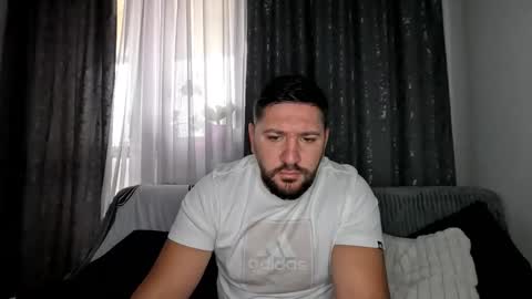 gold_alpha_boy online show from October 1, 2025, 7:14 am