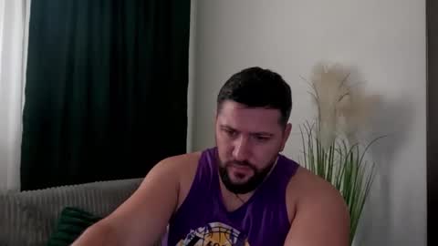 gold_alpha_boy online show from January 18, 2026, 1:04 pm