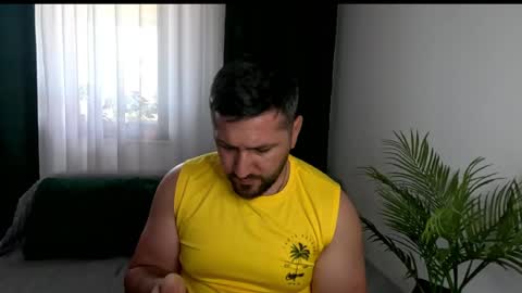 gold_alpha_boy online show from June 28, 2026, 12:33 pm