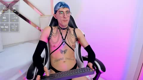 JEAN  online show from April 8, 2026, 2:22 am