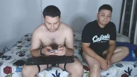 Snapshot of gold_shooter chatting on June 25, 2026, 1:05 am gold_shooter online show from June 25, 2026, 1:05 am