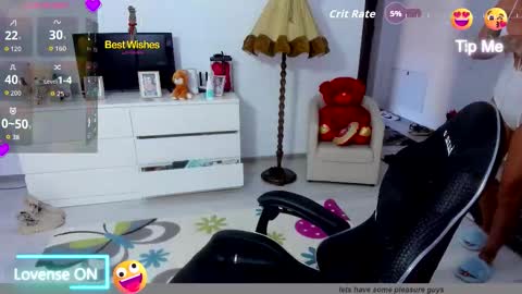 Snapshot of golddivine00 chatting on September 16, 2025, 4:57 am Nicole.. online show from September 16, 2025, 4:57 am