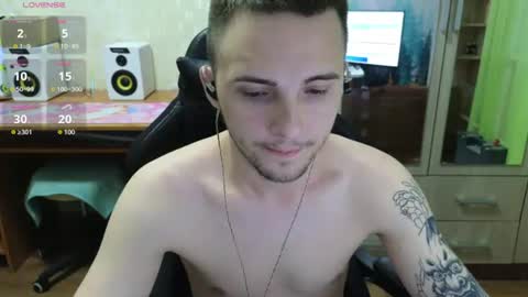 Snapshot of golden_boyyy21 chatting on July 15, 2026, 6:24 pm Golden boyyy21 online show from July 15, 2026, 6:24 pm