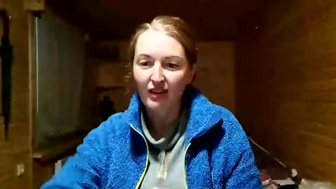 Snapshot of golden_fairy_566 chatting on July 9, 2026, 6:45 pm Olivia online show from July 9, 2026, 6:45 pm