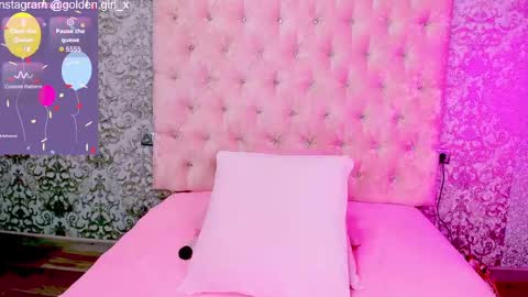 Snapshot of golden_girl__ chatting on September 12, 2025, 1:38 am golden girl   online show from September 12, 2025, 1:38 am