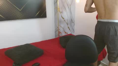 Snapshot of goldendesirex_ chatting on April 28, 2026, 6:57 pm online show from April 28, 2026, 6:57 pm