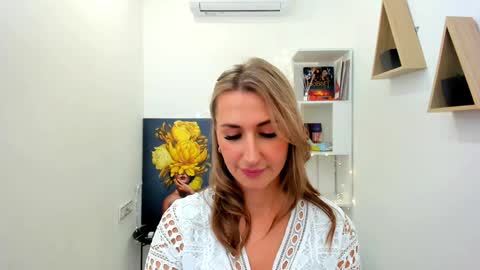 Olivia online show from January 31, 2025, 6:35 am