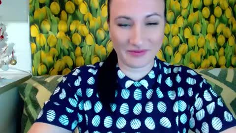 goldmoonn online show from December 13, 2024, 9:30 pm