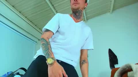 Snapshot of goldy_loyal99 chatting on September 9, 2025, 2:22 am Goldy Loyal93 online show from September 9, 2025, 2:22 am