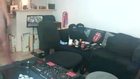 goldyguy011 online show from July 19, 2026, 11:58 am