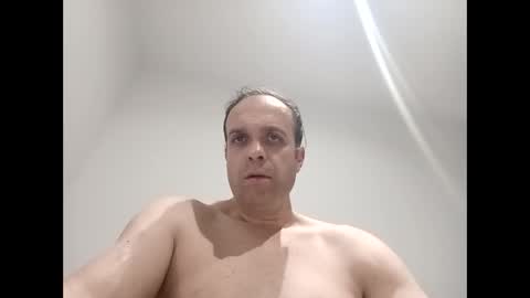 Snapshot of golemkur25 chatting on April 16, 2026, 9:39 pm golemkur25 online show from April 16, 2026, 9:39 pm