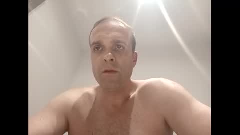 Snapshot of golemkur25 chatting on May 4, 2026, 9:33 pm golemkur25 online show from May 4, 2026, 9:33 pm
