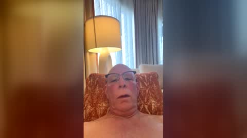 Snapshot of gondroid chatting on February 25, 2026, 9:24 pm gondroid online show from February 25, 2026, 9:24 pm