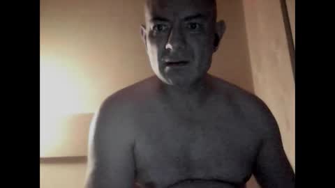 gonzalo online show from December 8, 2024, 3:32 am