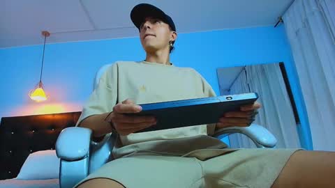 Snapshot of good_sheep chatting on February 6, 2025, 3:59 am good_sheep online show from February 6, 2025, 3:59 am