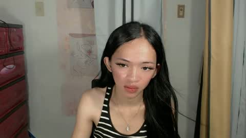Snapshot of gorgeous_celestine chatting on June 12, 2026, 6:23 am tine online show from June 12, 2026, 6:23 am