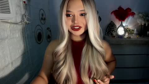 Snapshot of gorgeousamandarose chatting on December 24, 2024, 12:00 am Amanda rose online show from December 24, 2024, 12:00 am