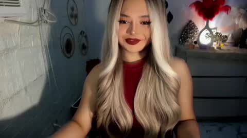 Snapshot of gorgeousamandarose chatting on December 27, 2024, 2:14 am Amanda rose online show from December 27, 2024, 2:14 am